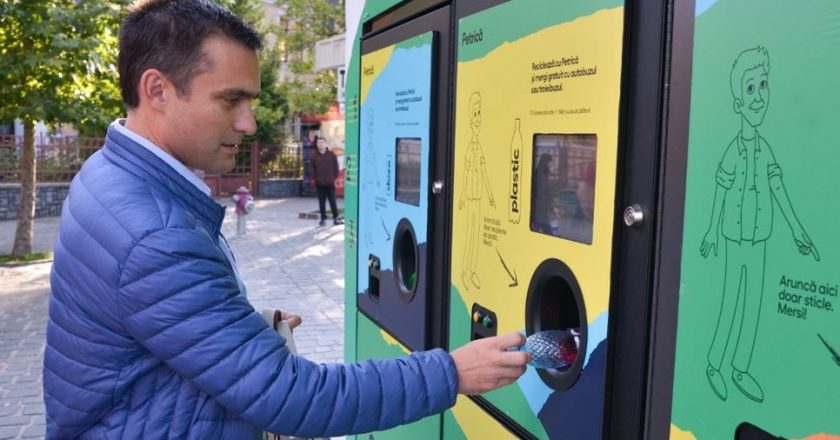 Bilete de transport în schimbul peturilor utilizate