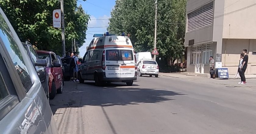 Ultimă oră: Accident rutier pe strada Transilvaniei. Un motociclist a fost rănit