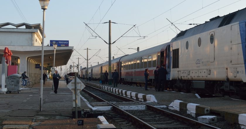 CFR. Circulația trenului Tecuci – Iași va fi anulată temporar