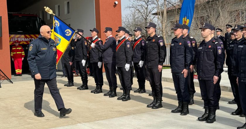 VIDEO: A fost inaugurat noul sediul al pompierilor din Tecuci. Sute de tecuceni și oficialități au fost prezente