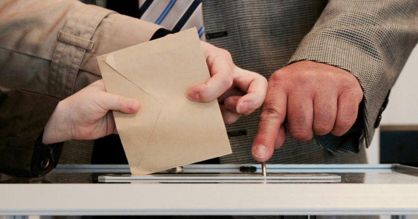 REZULTATE : Primarul municipiului Tecuci a fost decis de câteva secții de vot
