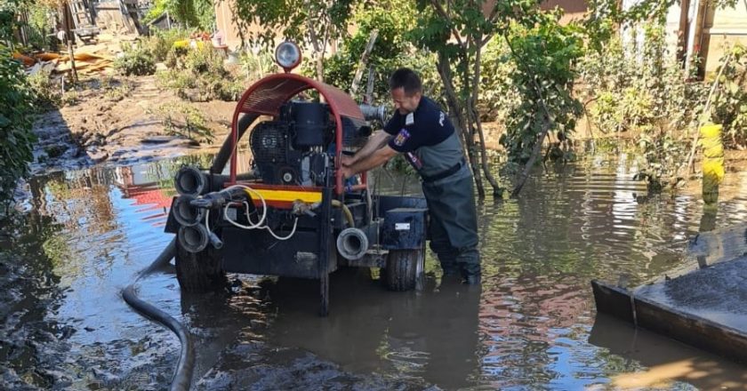 CJ Galati aloca 800.000 pentru combustibil necesar ]n zonele calamitate